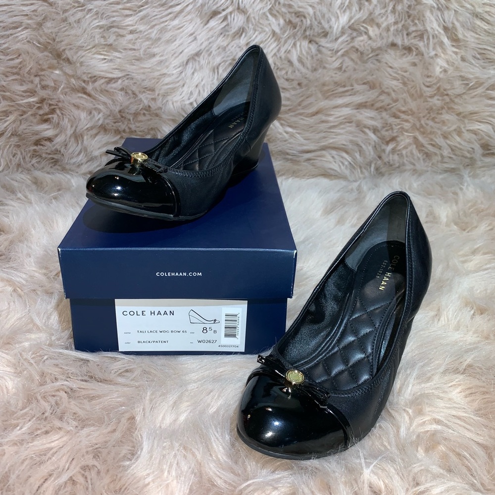 👣 Cole Haan Wedges